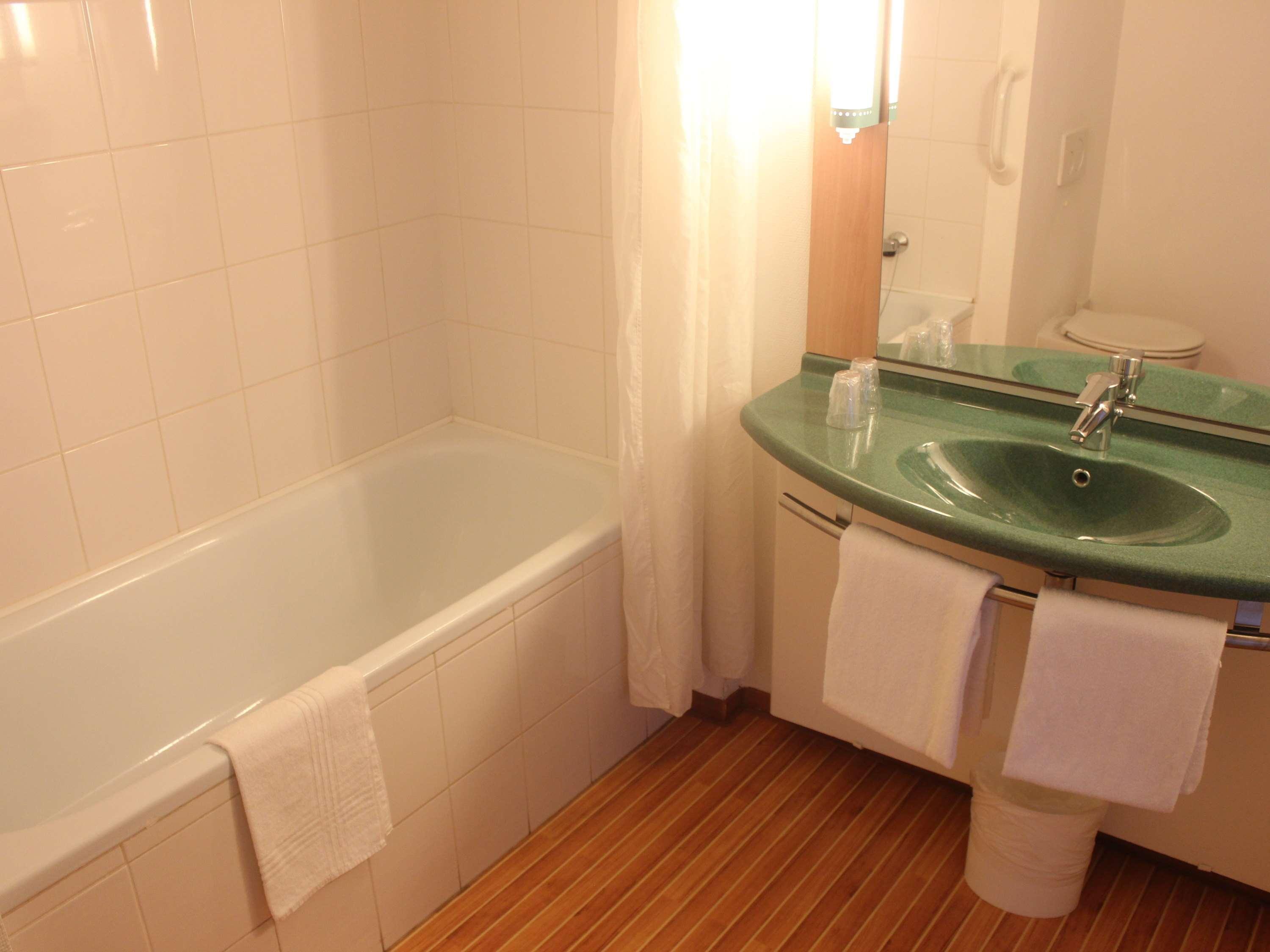 B&B Hotel Mons Gare Exteriér fotografie